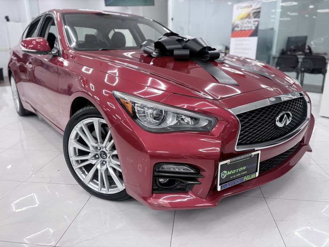 Used 2017 INFINITI Q50 Red Sport 400 AWD/4WD image 3