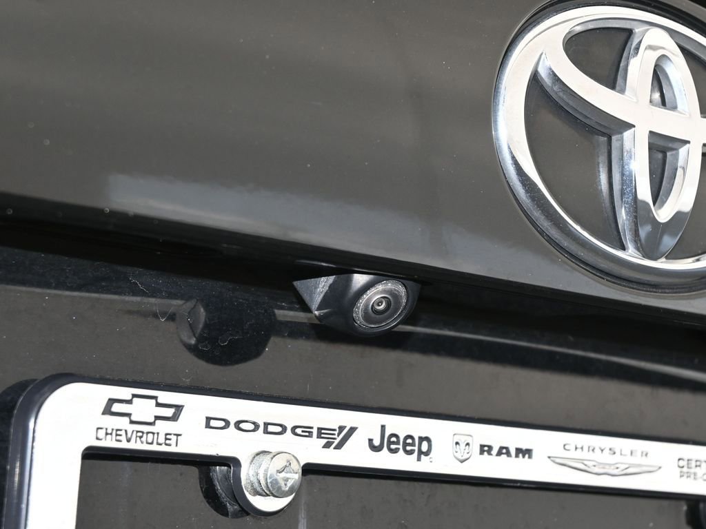 Used 2024 Toyota RAV4 XLE image 38