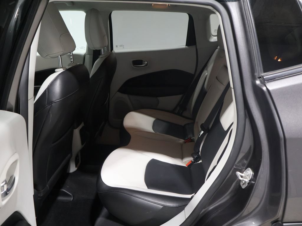 Used 2019 Jeep Compass Limited image 18