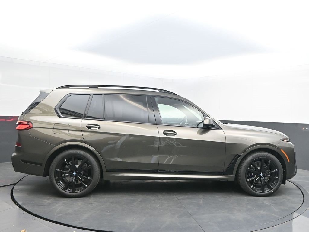 New 2026 BMW X7 xDrive40i w/ M Sport Package image 8
