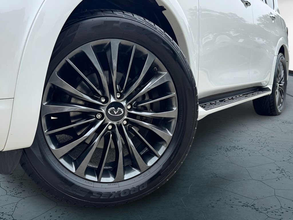 Used 2021 INFINITI QX80 Premium Select w/ Cargo Package RWD image 2