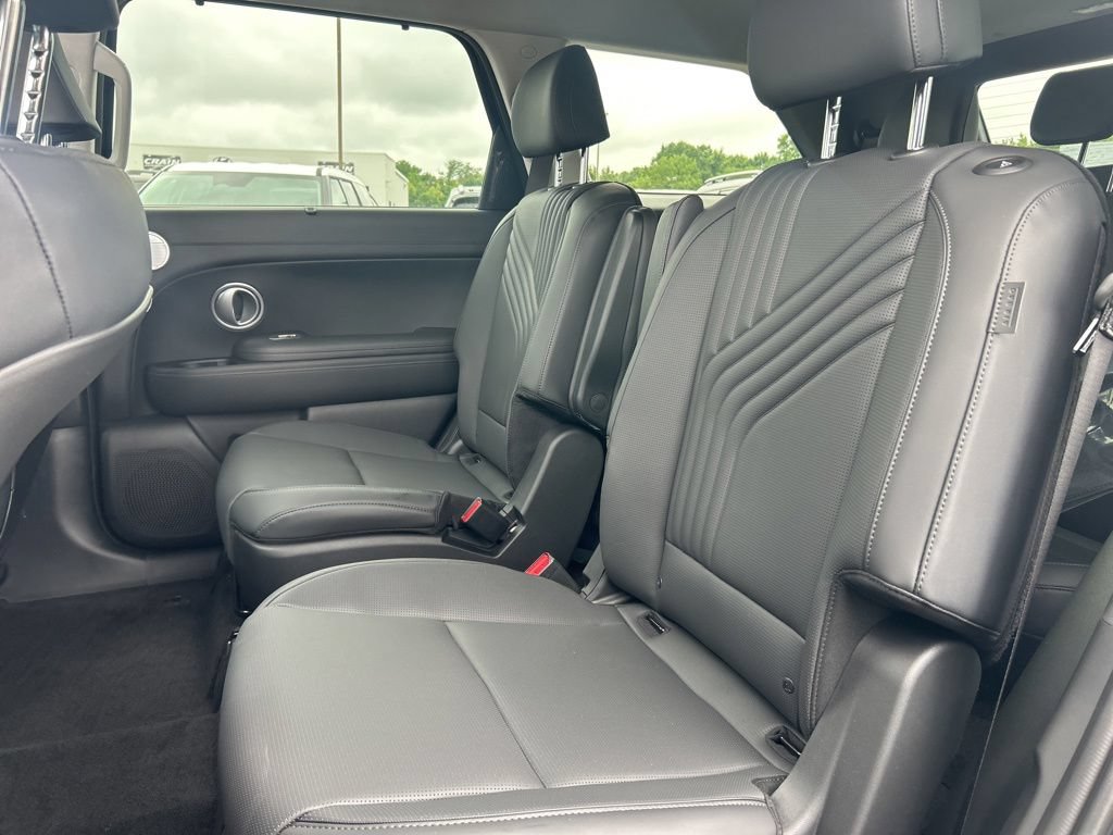 New 2026 Hyundai Palisade SEL Premium FWD image 15