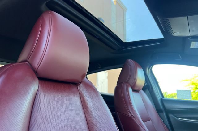 Certified 2025 MAZDA MAZDA3 Carbon image 17