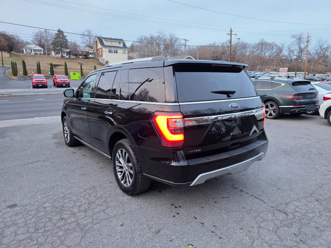 Used 2018 Ford Expedition Limited image 7