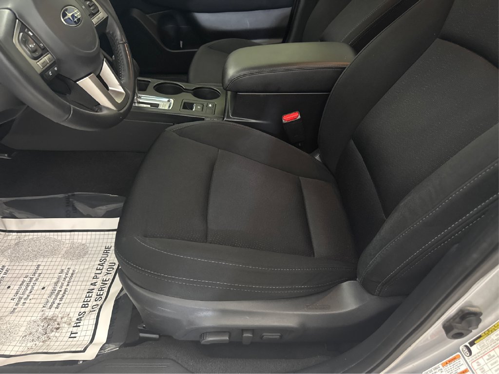 Used 2017 Subaru Legacy 2.5i Premium AWD/4WD image 29