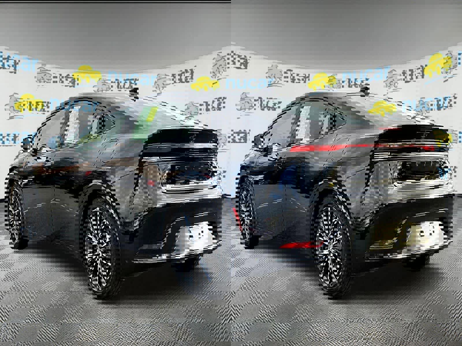 Used 2024 Toyota Prius Limited image 4