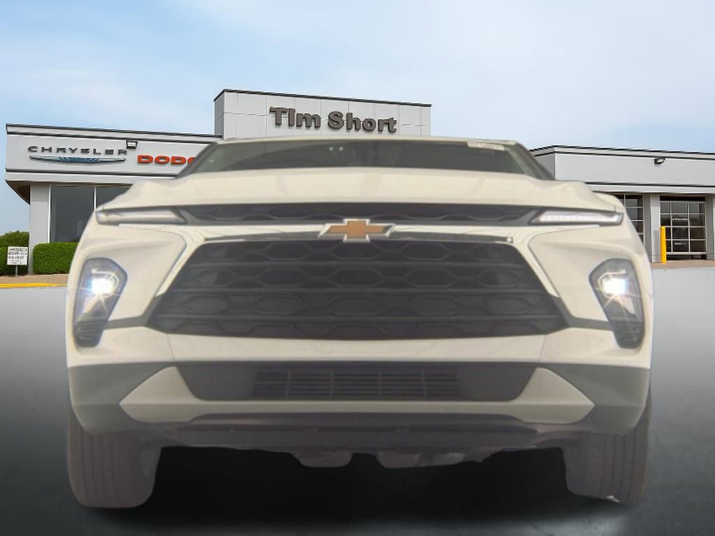 Used 2025 Chevrolet Blazer LT AWD/4WD image 4