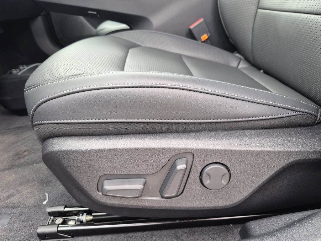 New 2025 Kia EV6 Wind image 11