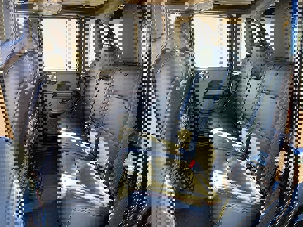 New 2026 Jeep Wrangler Unlimited Rubicon AWD/4WD image 13