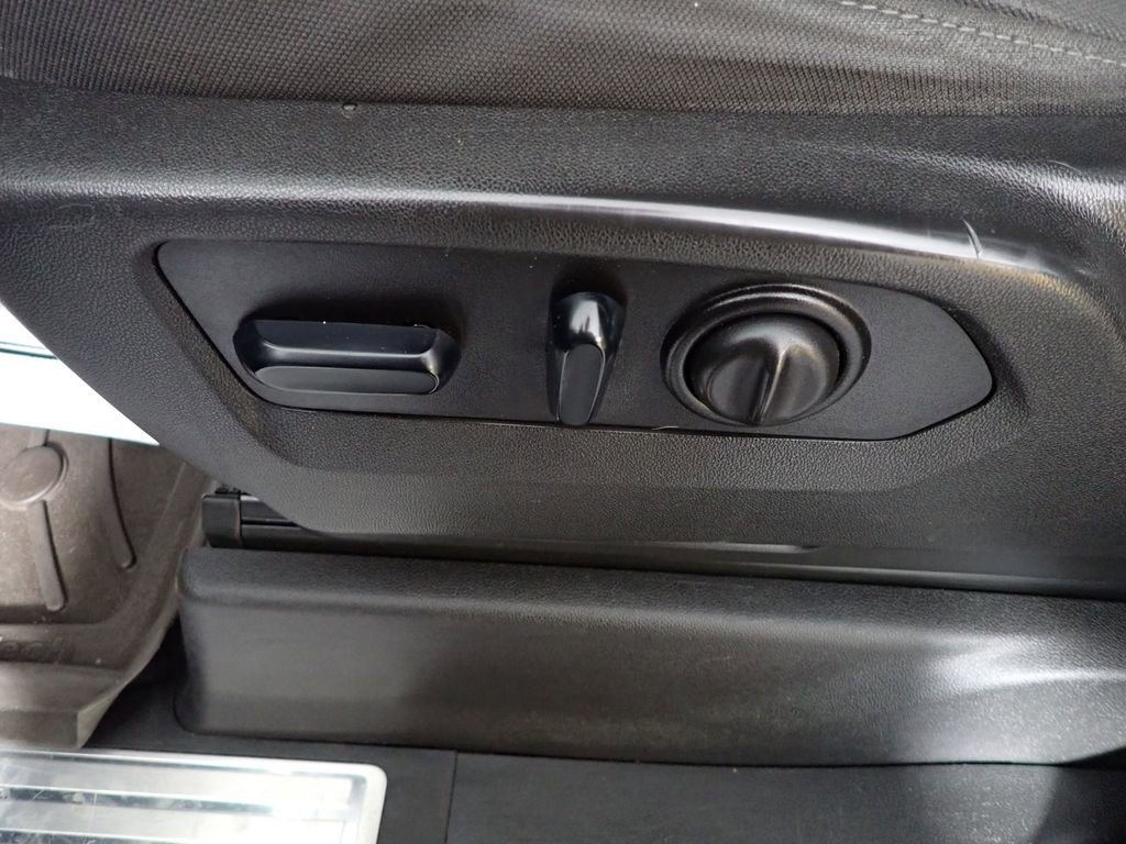 Used 2023 Chevrolet Silverado 2500 LT image 19