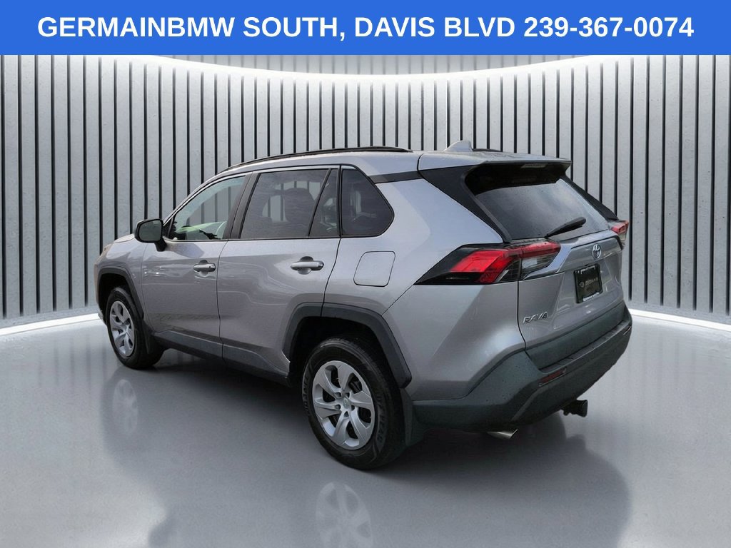 Used 2019 Toyota RAV4 LE AWD/4WD image 7