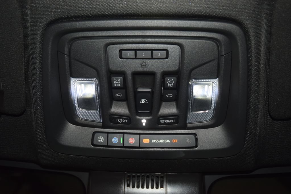 Used 2025 GMC Sierra 2500 AT4 w/ AT4 Premium Plus Package AWD/4WD image 53