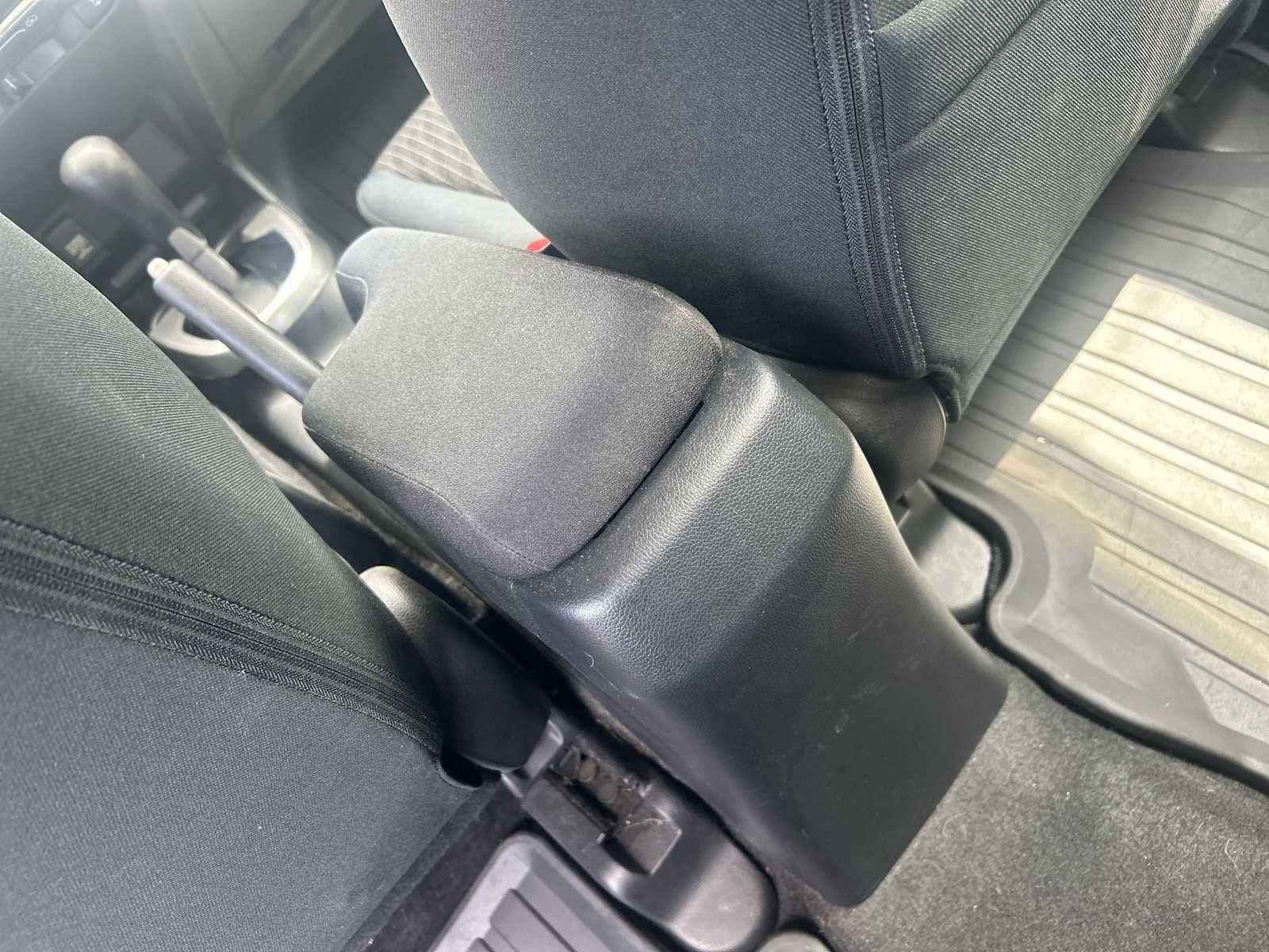 Used 2018 Honda Fit EX image 22