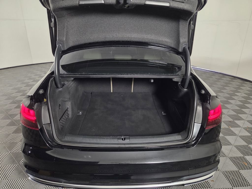 Used 2020 Audi A4 2.0T Premium w/ Convenience Package image 30