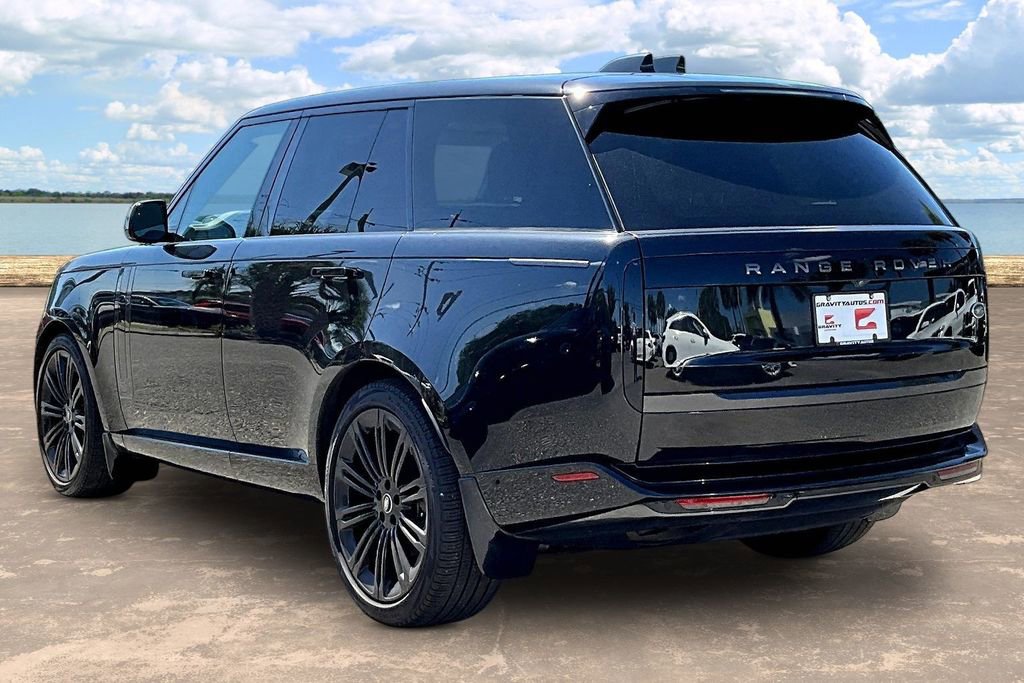 Used 2023 Land Rover Range Rover SE AWD/4WD image 6