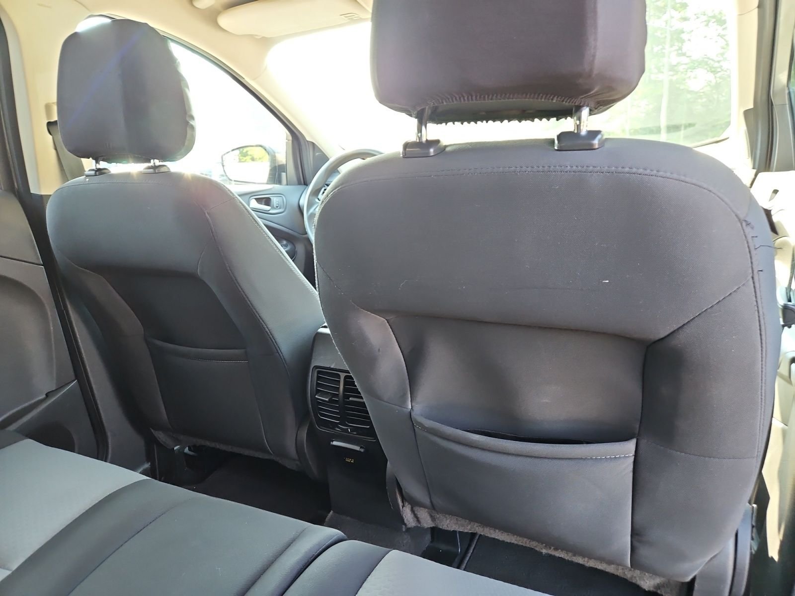 Used 2017 Ford Escape SE AWD/4WD image 18