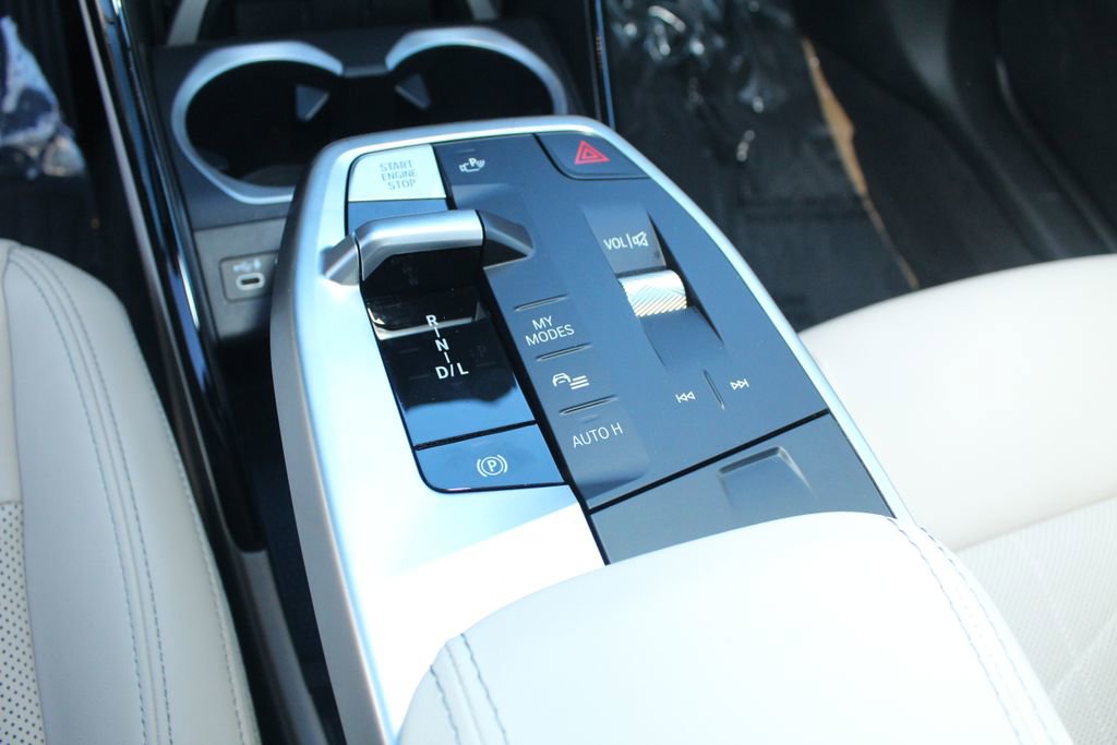 Certified 2023 BMW X1 xDrive28i w/ Convenience Package image 15