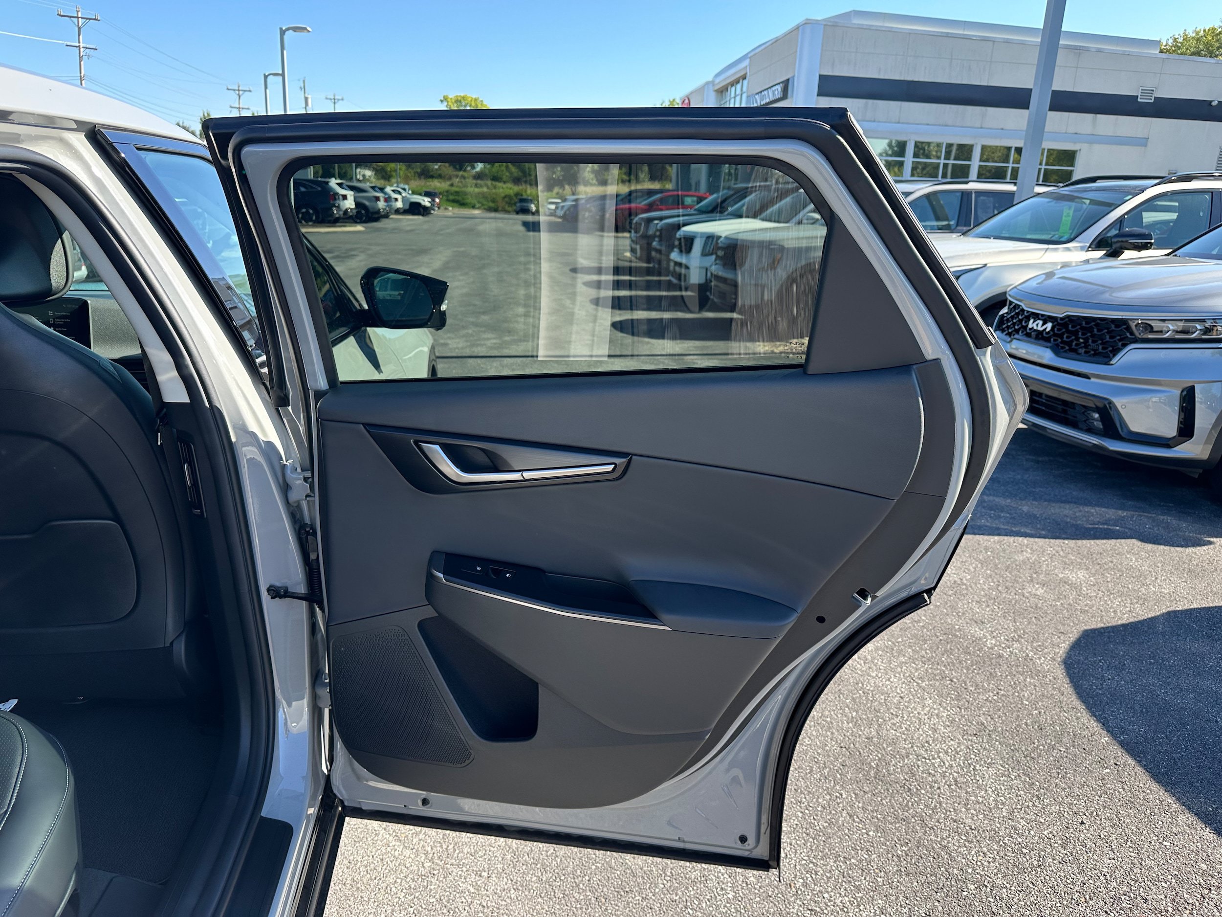 New 2026 Kia EV6 Wind AWD/4WD image 18