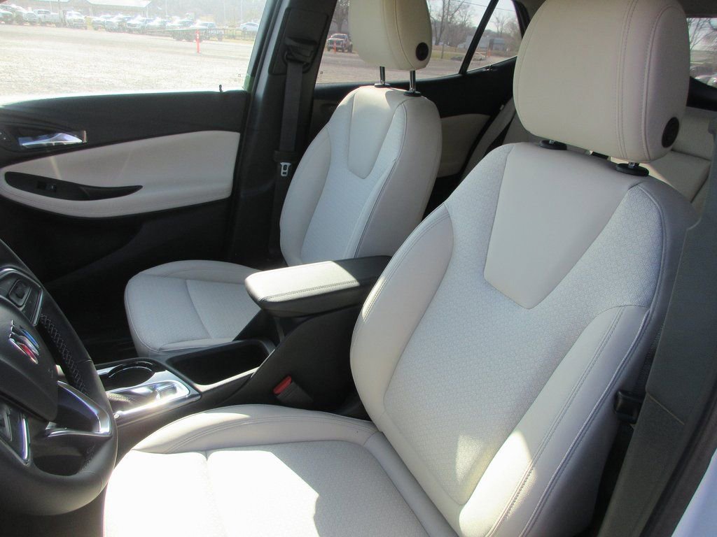 New 2026 Buick Encore GX Preferred w/ Comfort Package AWD/4WD image 12