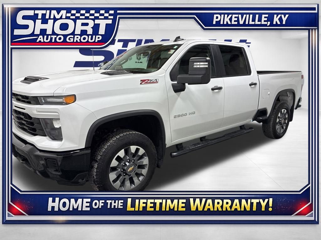 Used 2025 Chevrolet Silverado 2500 Custom w/ Custom Value Package image 1