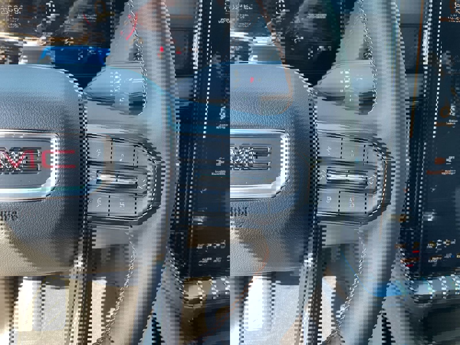 New 2026 GMC Yukon AT4 w/ AT4 Premium Plus Package image 17