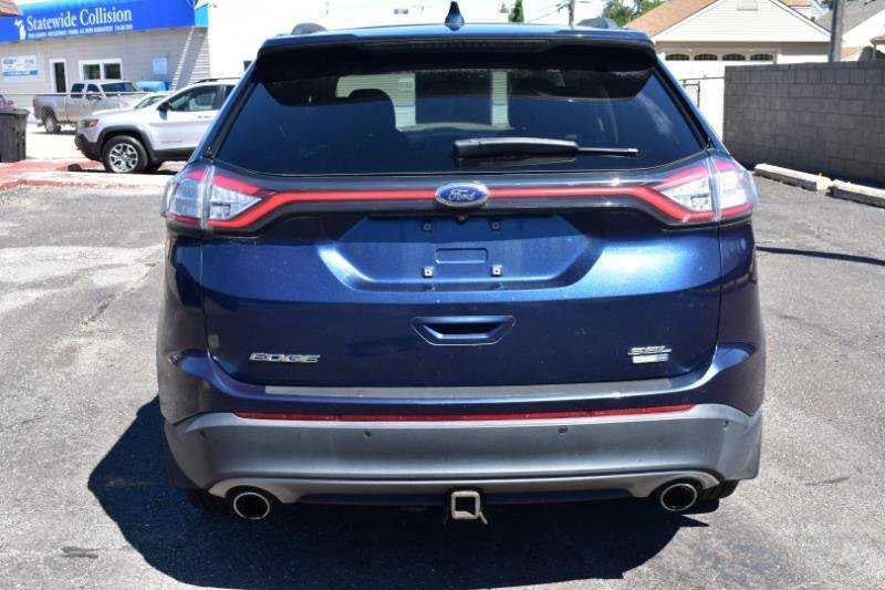 Used 2017 Ford Edge SEL w/ Equipment Group 201A AWD/4WD image 8