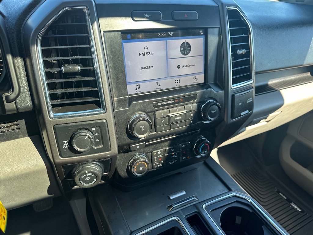 Used 2017 Ford F150 XLT w/ Equipment Group 302A Luxury image 12