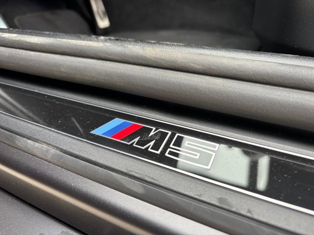 Used 2025 BMW M5 w/ Executive Package image 23