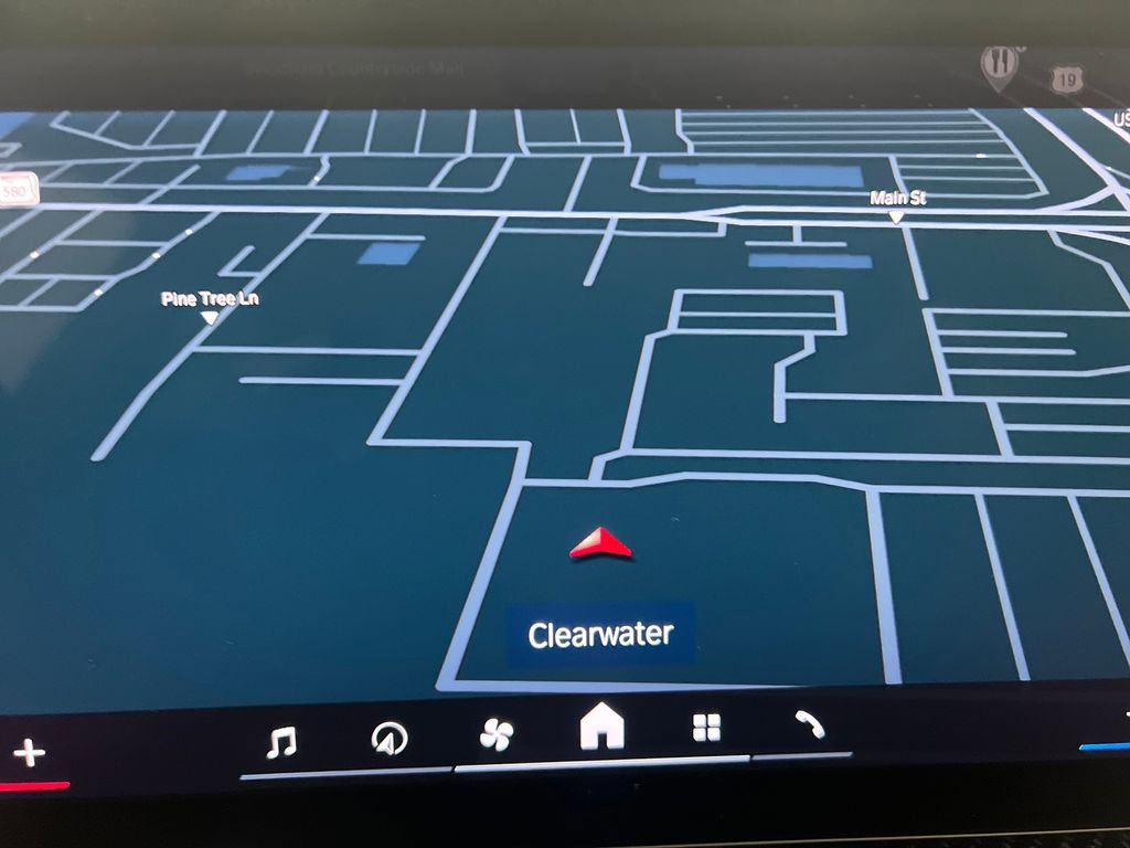 Used 2025 BMW M2 w/ Lighting Package image 20