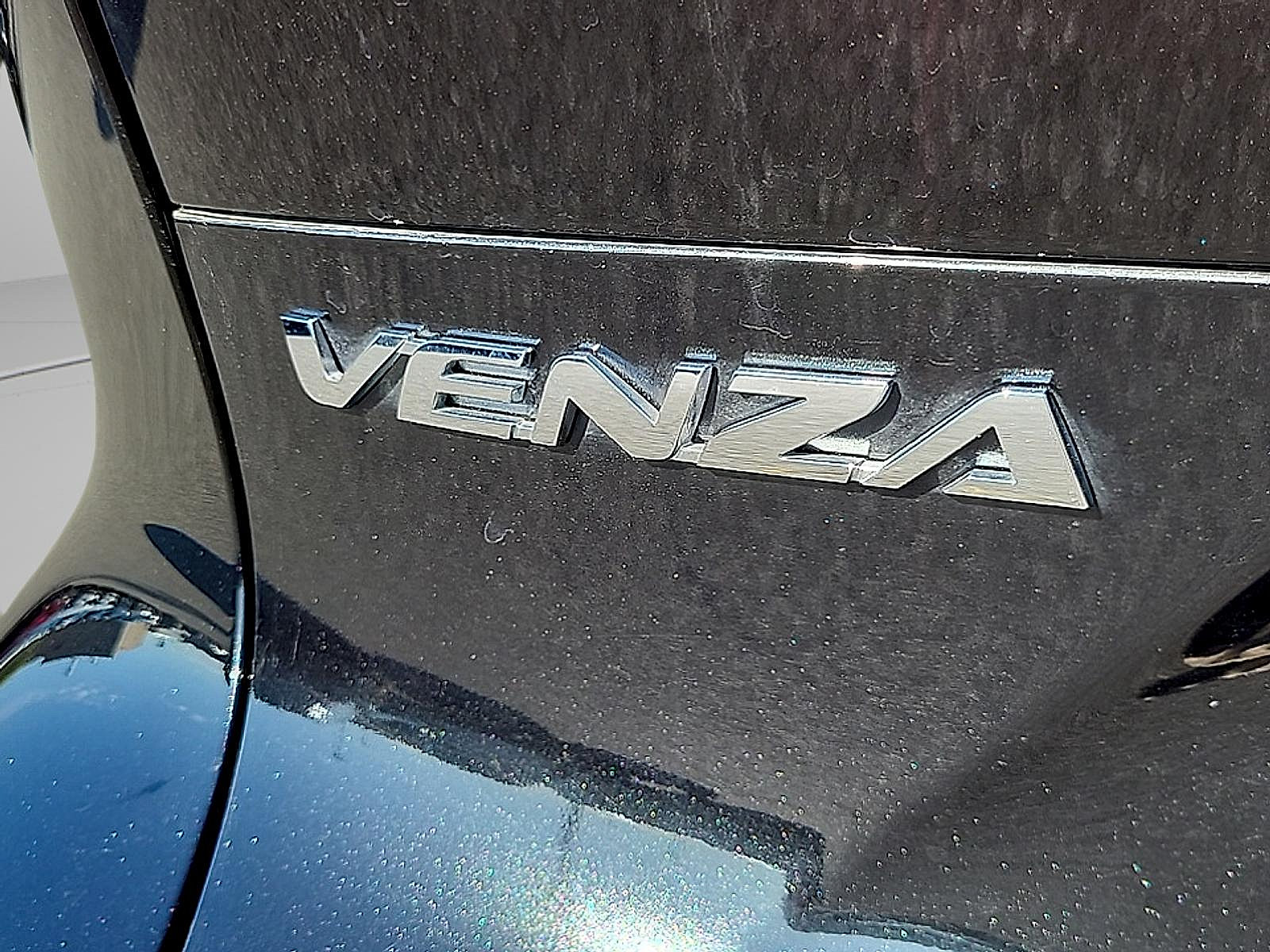 Used 2024 Toyota Venza XLE AWD/4WD image 31