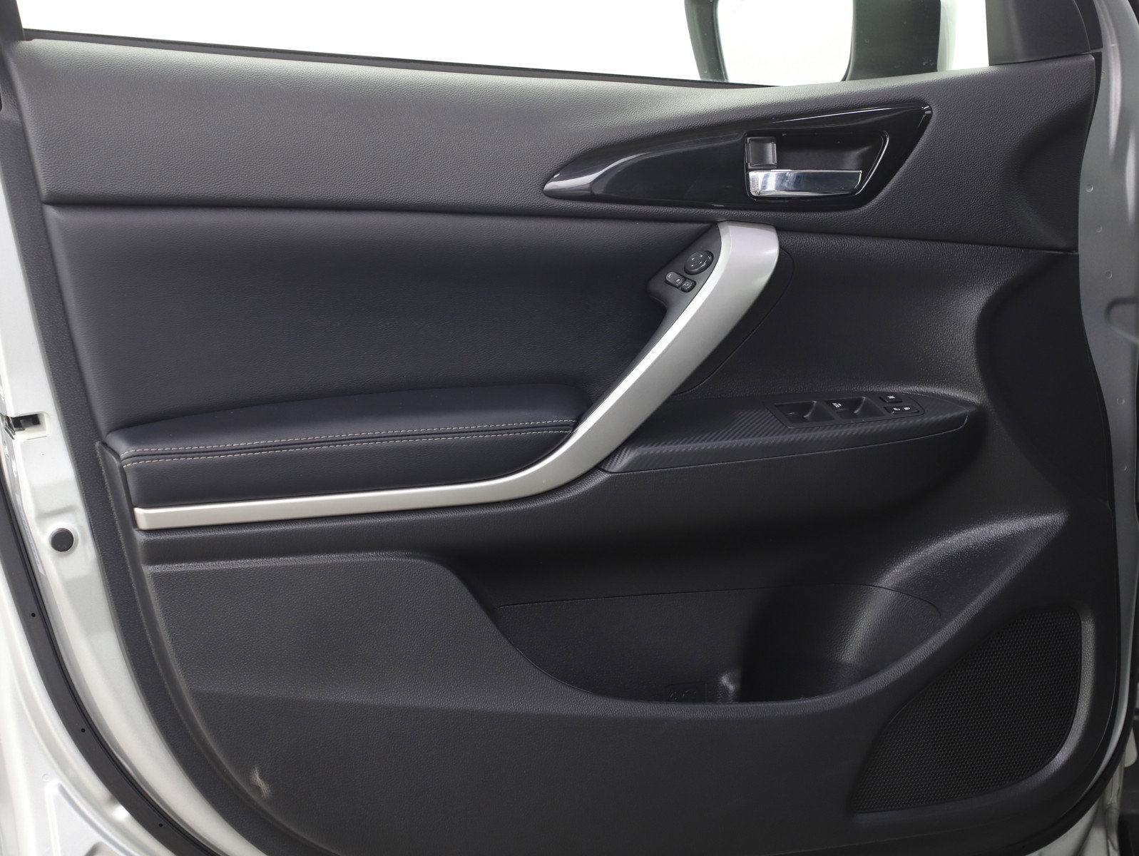 Used 2025 Mitsubishi Eclipse Cross SE image 22