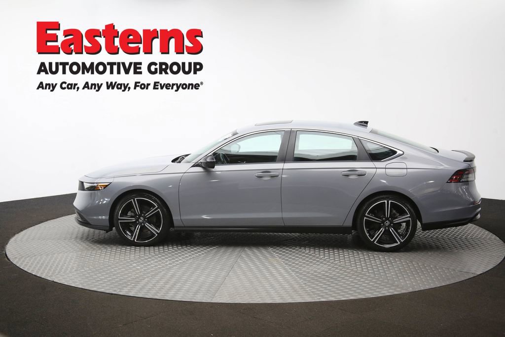 Used 2025 Honda Accord Sport image 61