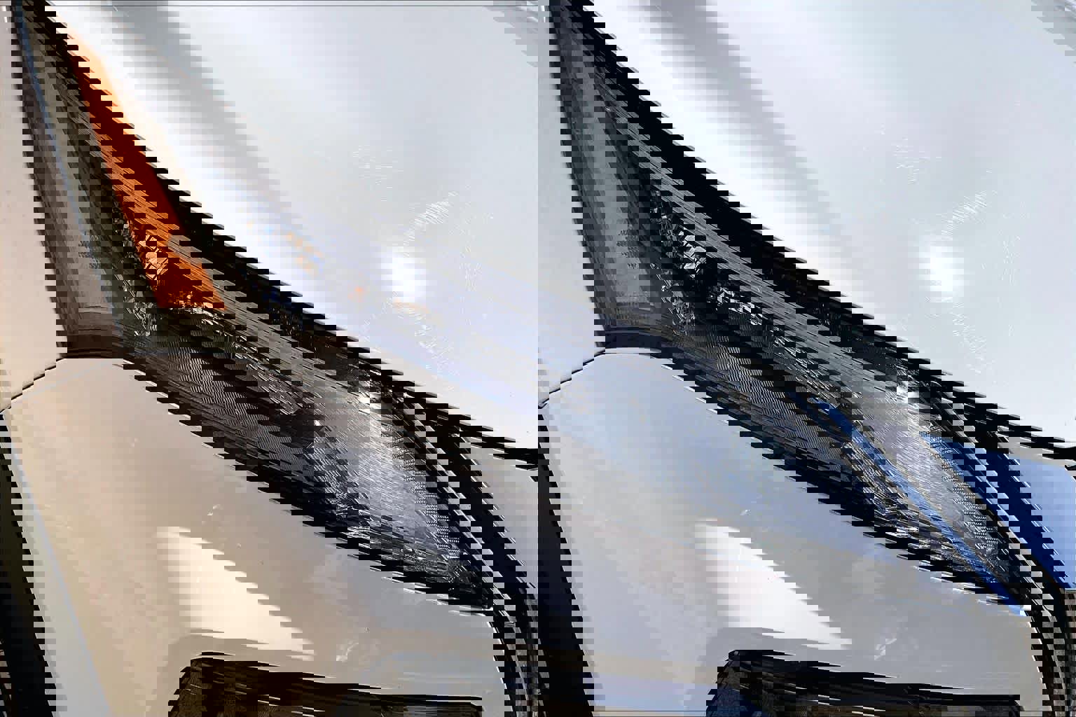 Used 2023 Nissan Rogue S image 27