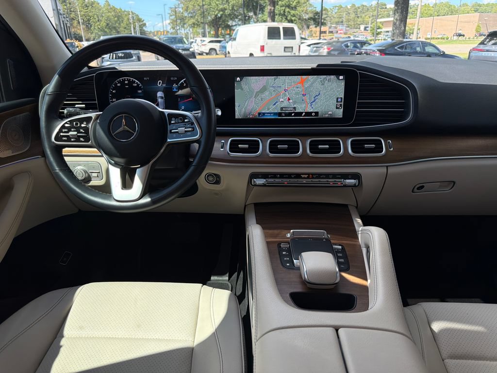 Used 2023 Mercedes-Benz GLE 450 4MATIC image 2