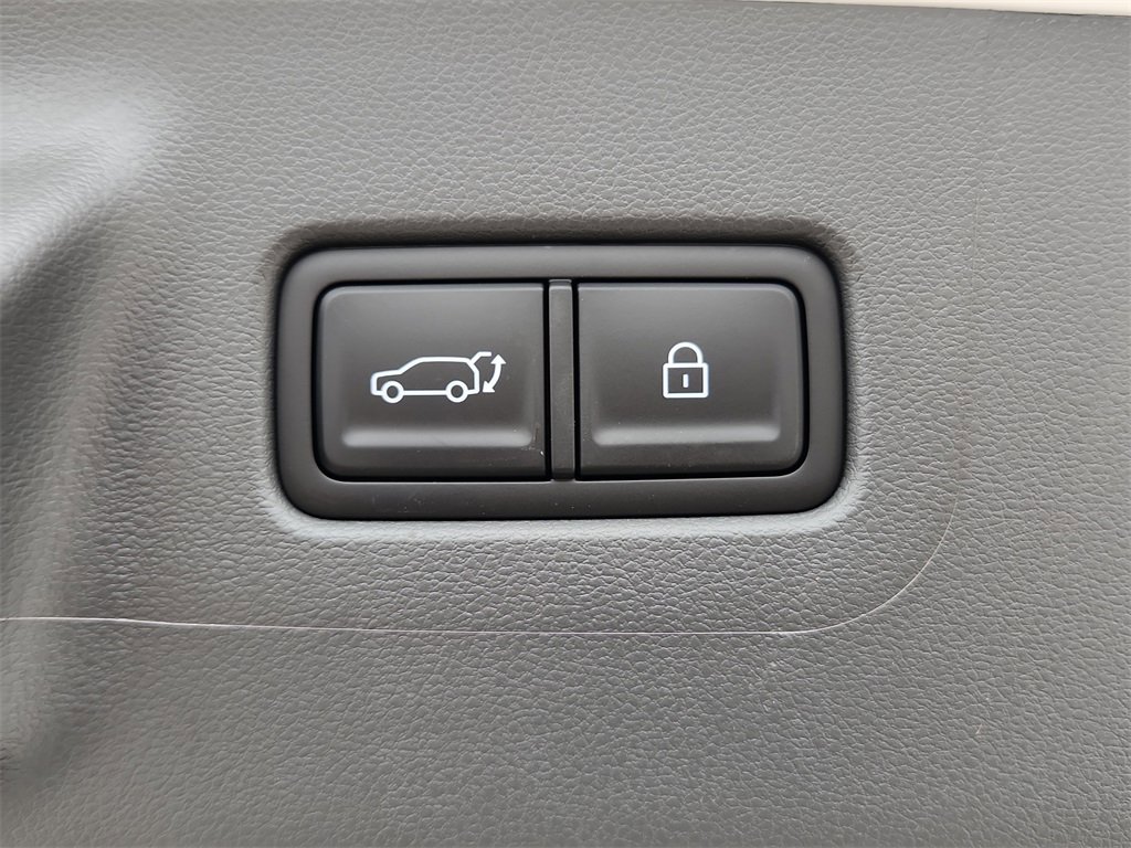 New 2026 Hyundai Santa Fe SE image 13