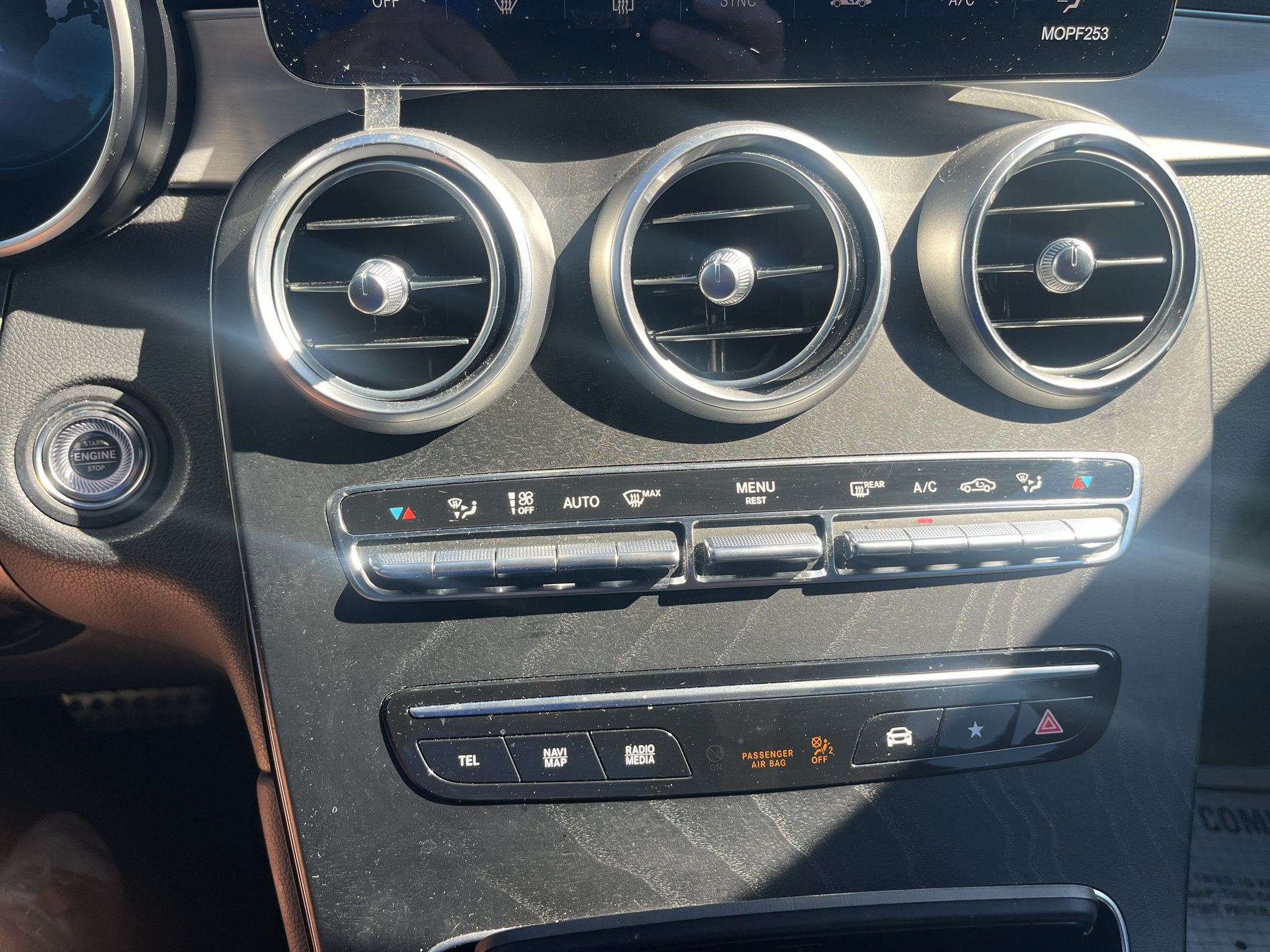 Used 2020 Mercedes-Benz GLC 300 4MATIC Coupe image 18