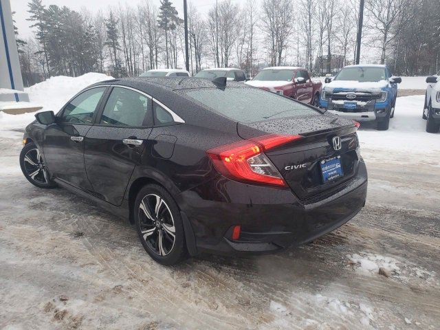 Used 2017 Honda Civic Touring image 5