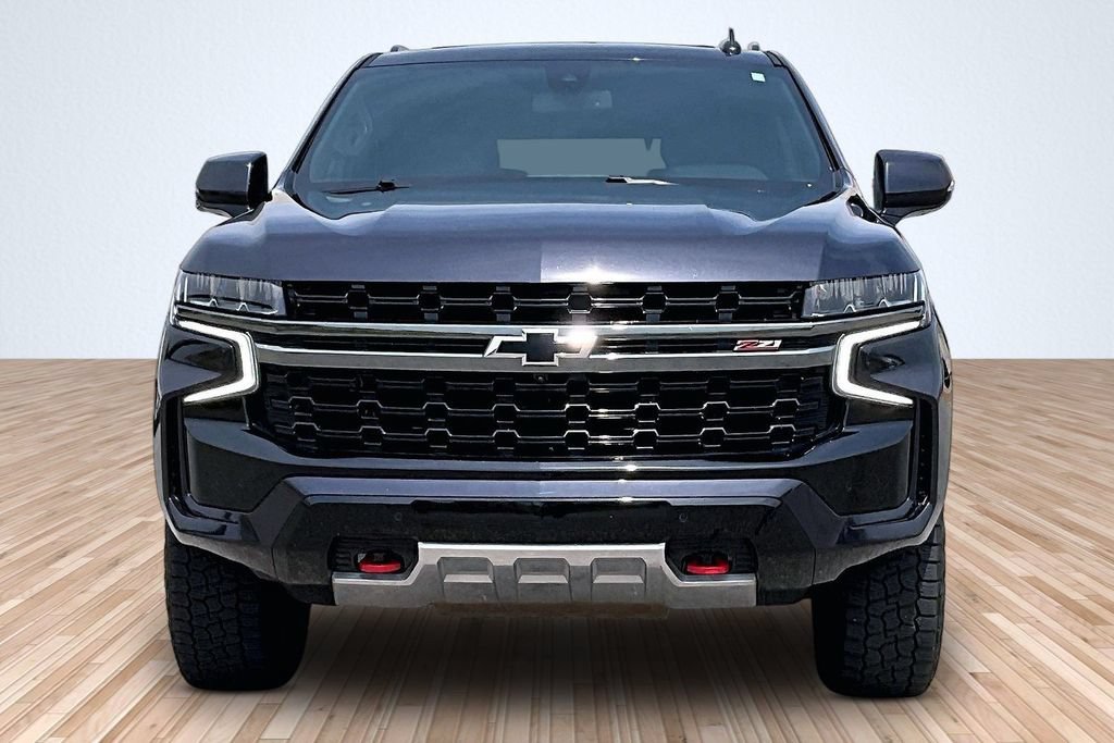 Used 2022 Chevrolet Tahoe Z71 w/ Luxury Package AWD/4WD image 3