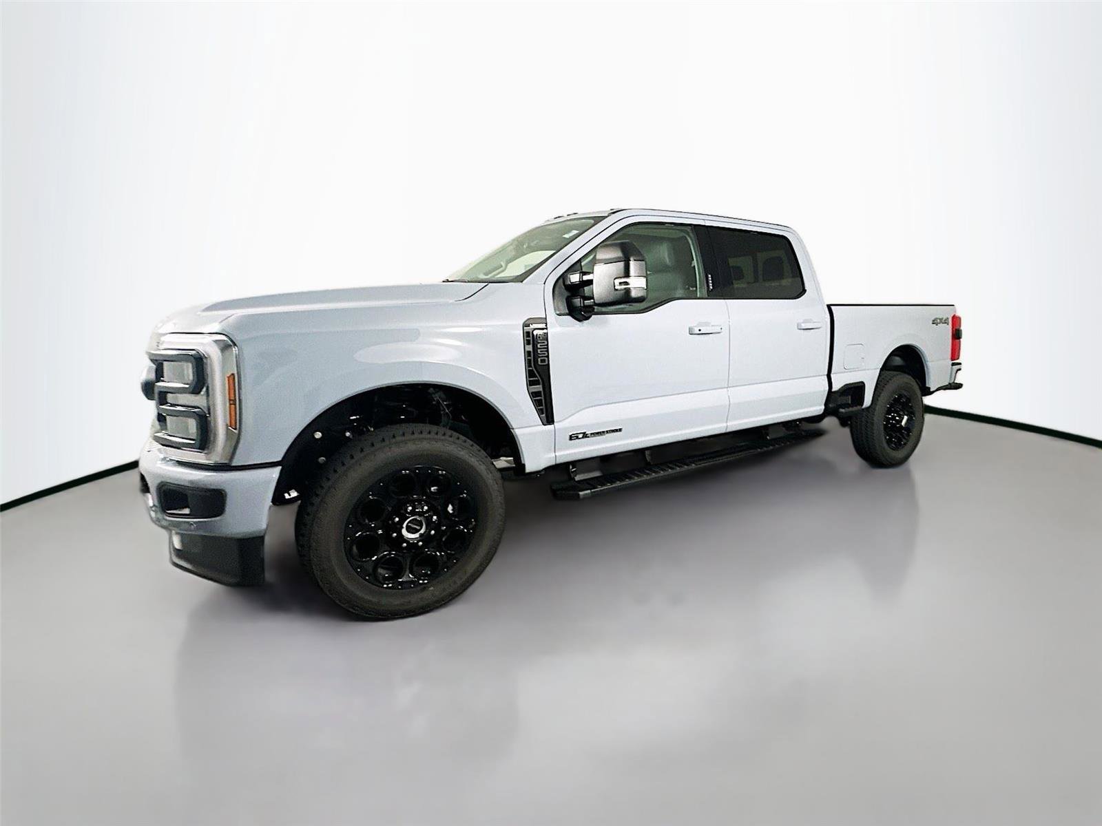 New 2026 Ford F250 Lariat w/ Black Appearance Package AWD/4WD image 3