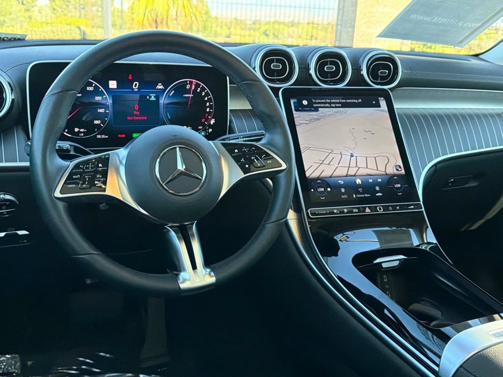 Certified 2025 Mercedes-Benz GLC 350e 4MATIC image 31