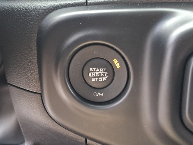 Used 2022 Jeep Gladiator Sport AWD/4WD image 30