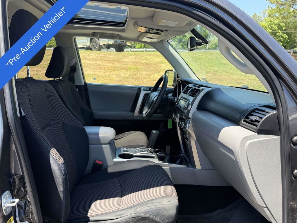 Used 2011 Toyota 4Runner SR5 AWD/4WD image 11