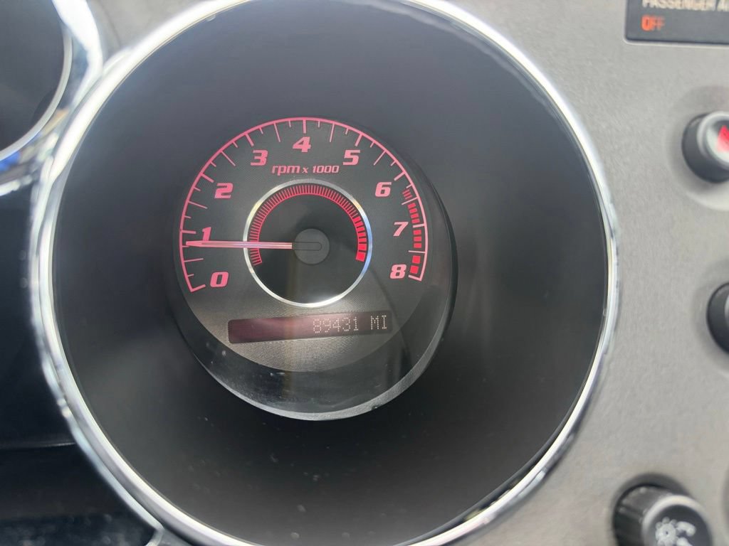 Used 2007 Pontiac Solstice GXP w/ Premium Package RWD image 25