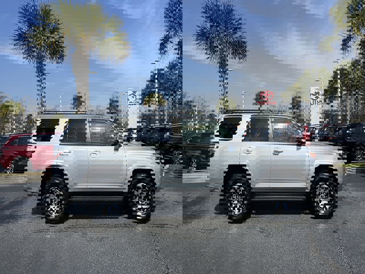 Used 2024 Toyota 4Runner TRD Off-Road Premium image 11