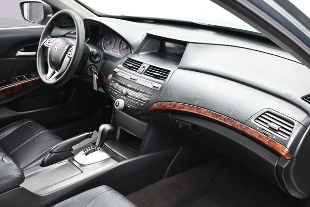 Used 2010 Honda Crosstour EX image 27