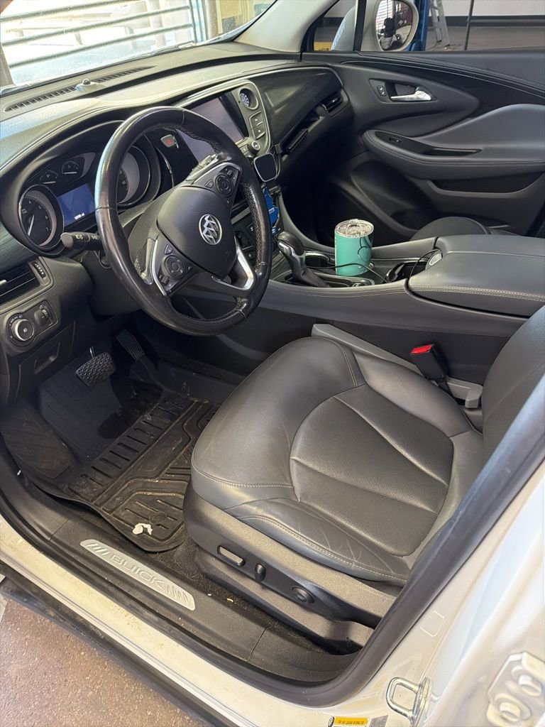Used 2019 Buick Envision Essence image 4