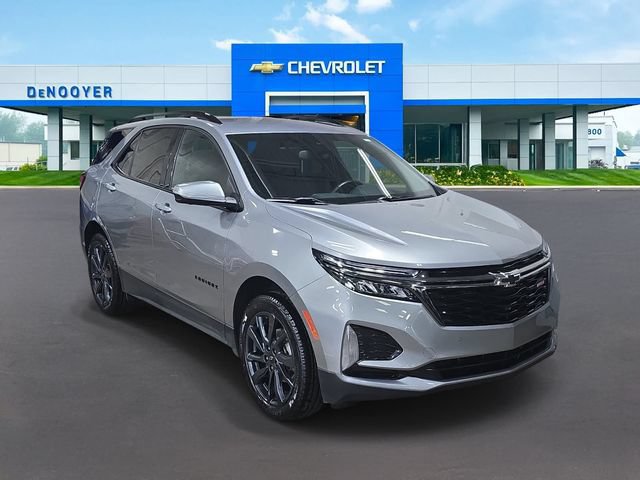 Used 2023 Chevrolet Equinox RS AWD/4WD image 7