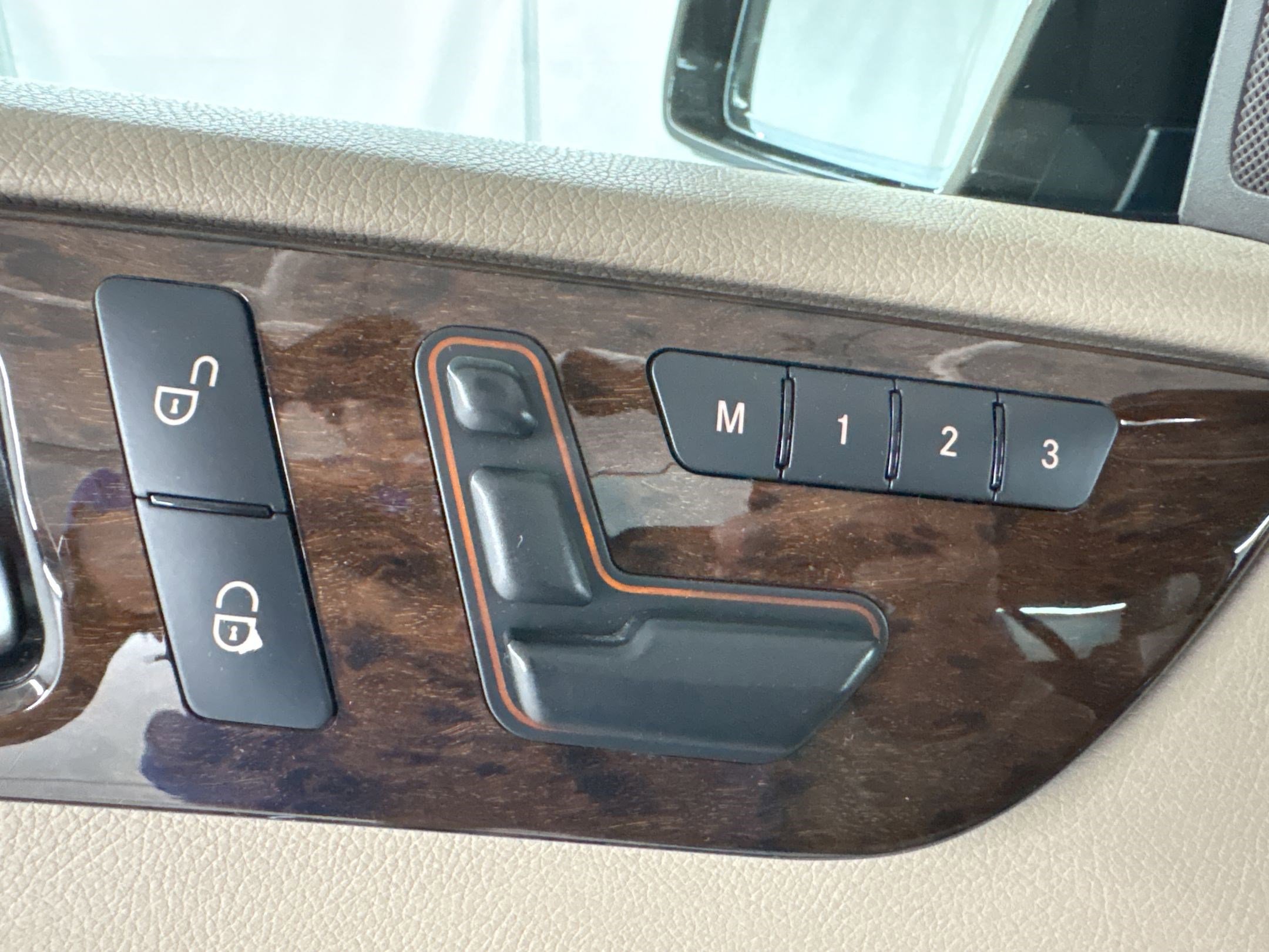 Used 2013 Mercedes-Benz ML 350 2WD image 22