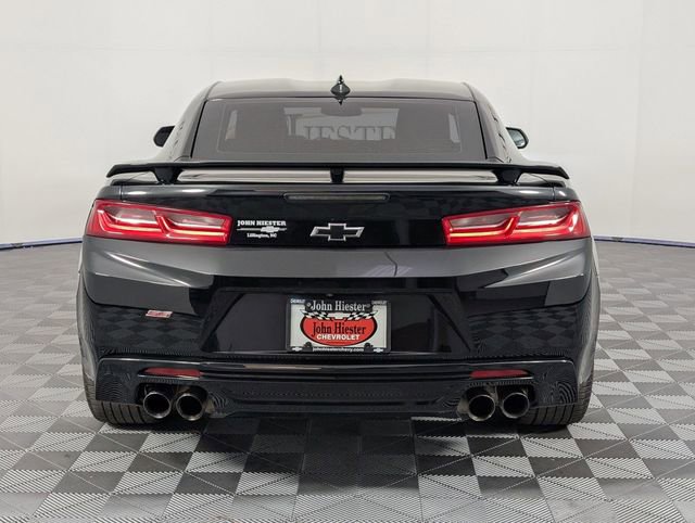 Used 2018 Chevrolet Camaro SS RWD image 6