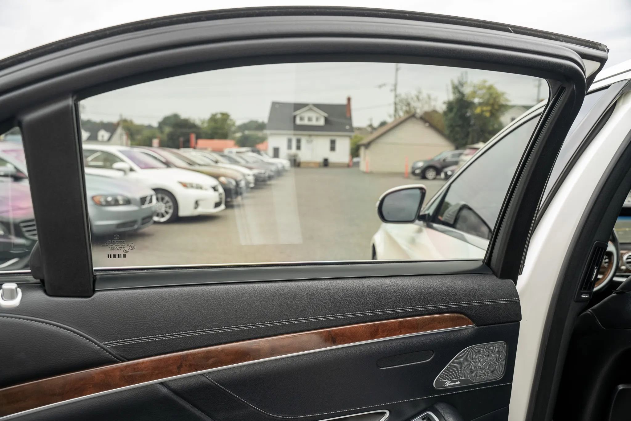 Used 2015 Mercedes-Benz S 550 4MATIC Sedan image 10